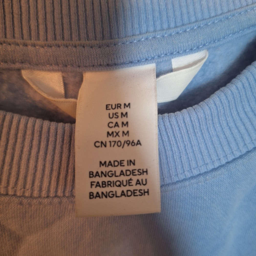 H&M Womens Light Blue Crewneck Sweatshirt Size Medium - Picture 3 of 3